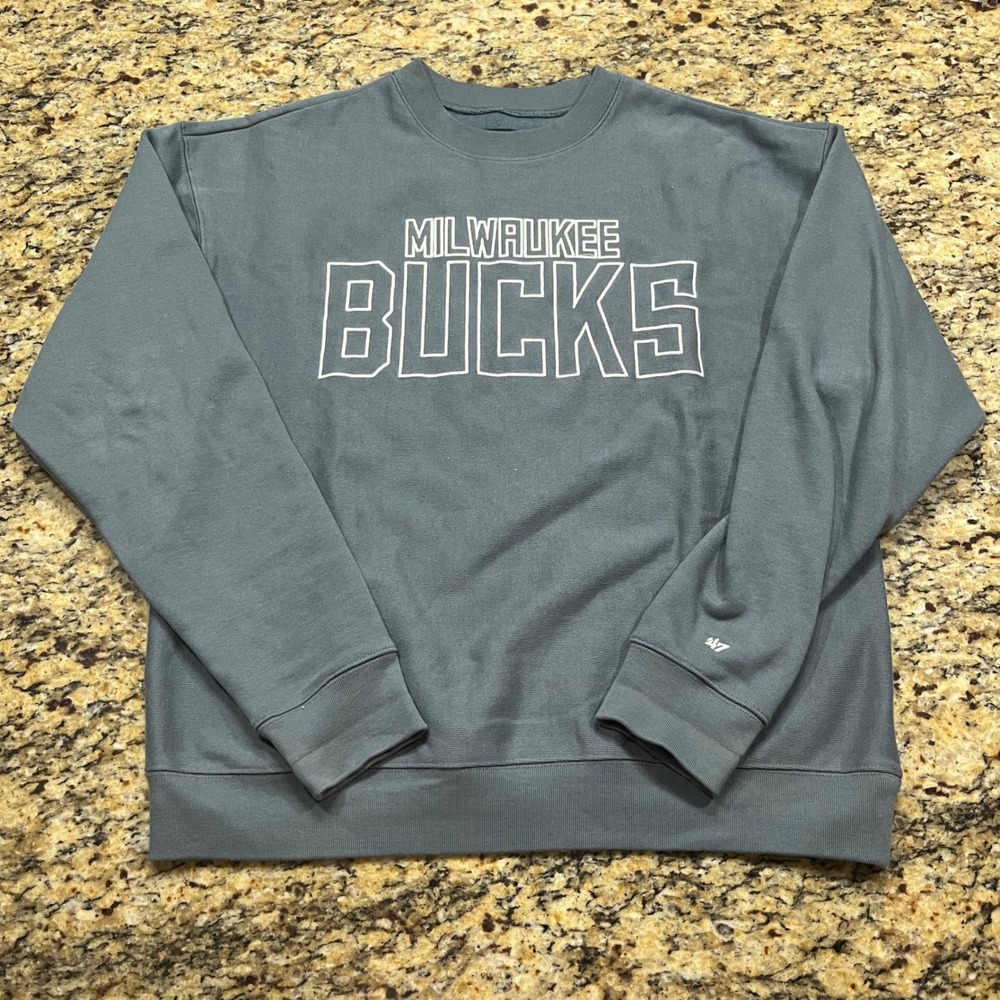 47 Brand Milwaukee Bucks Sweatshirt Mens M Gray Blue Crewneck NBA Basketball